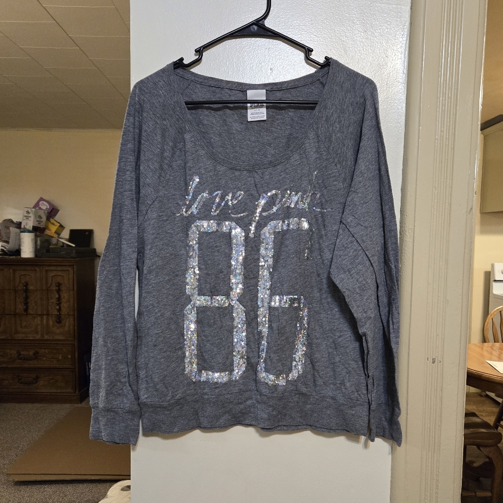 Victoria's Secret PINK bling sequin long sleeve top sz large in great condition